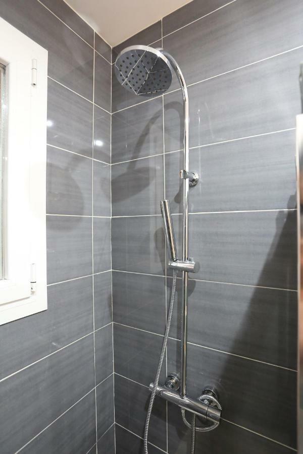 Atocha Art Apartment มาดริด ภายนอก รูปภาพ
