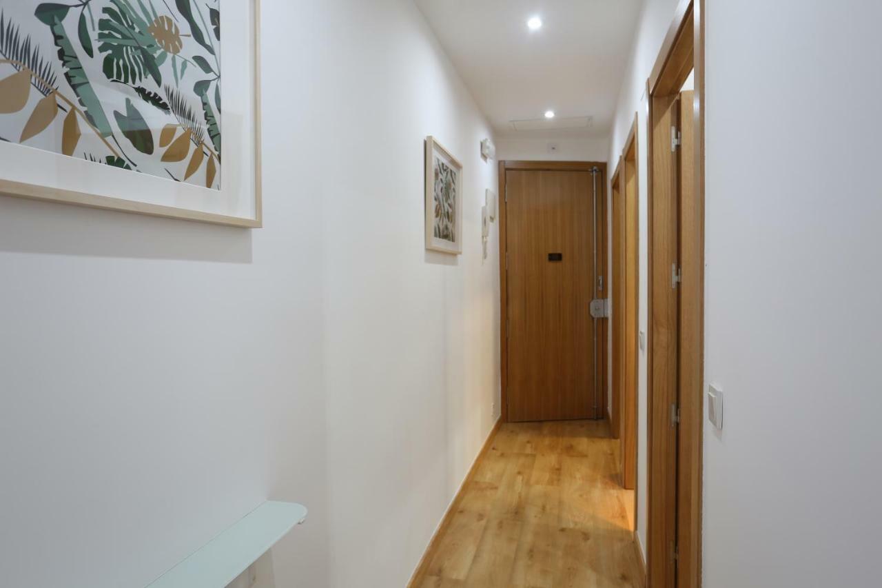 Atocha Art Apartment มาดริด ภายนอก รูปภาพ