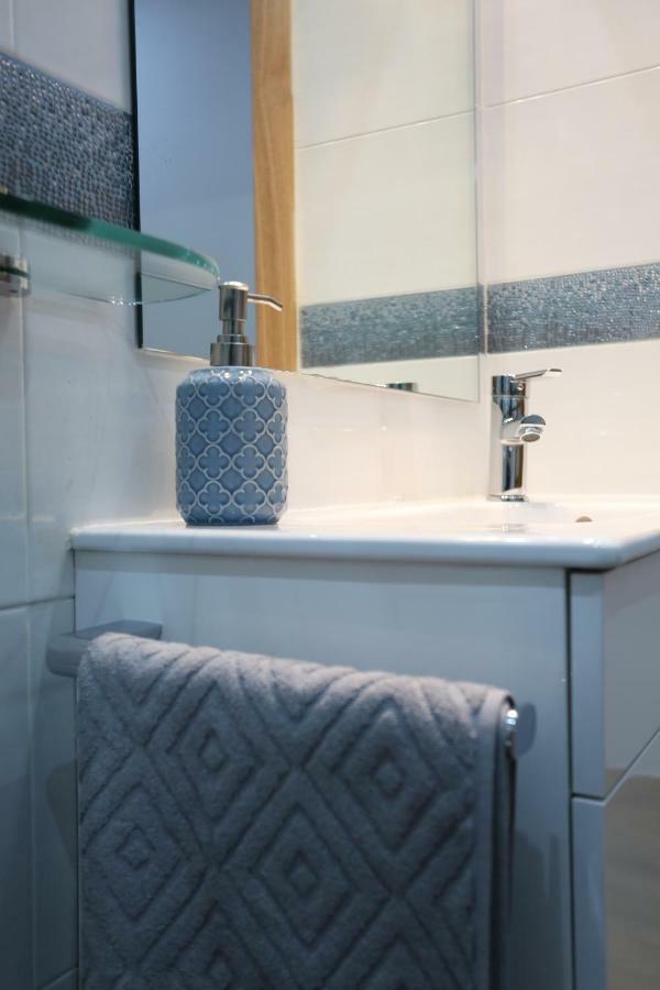 Atocha Art Apartment มาดริด ภายนอก รูปภาพ