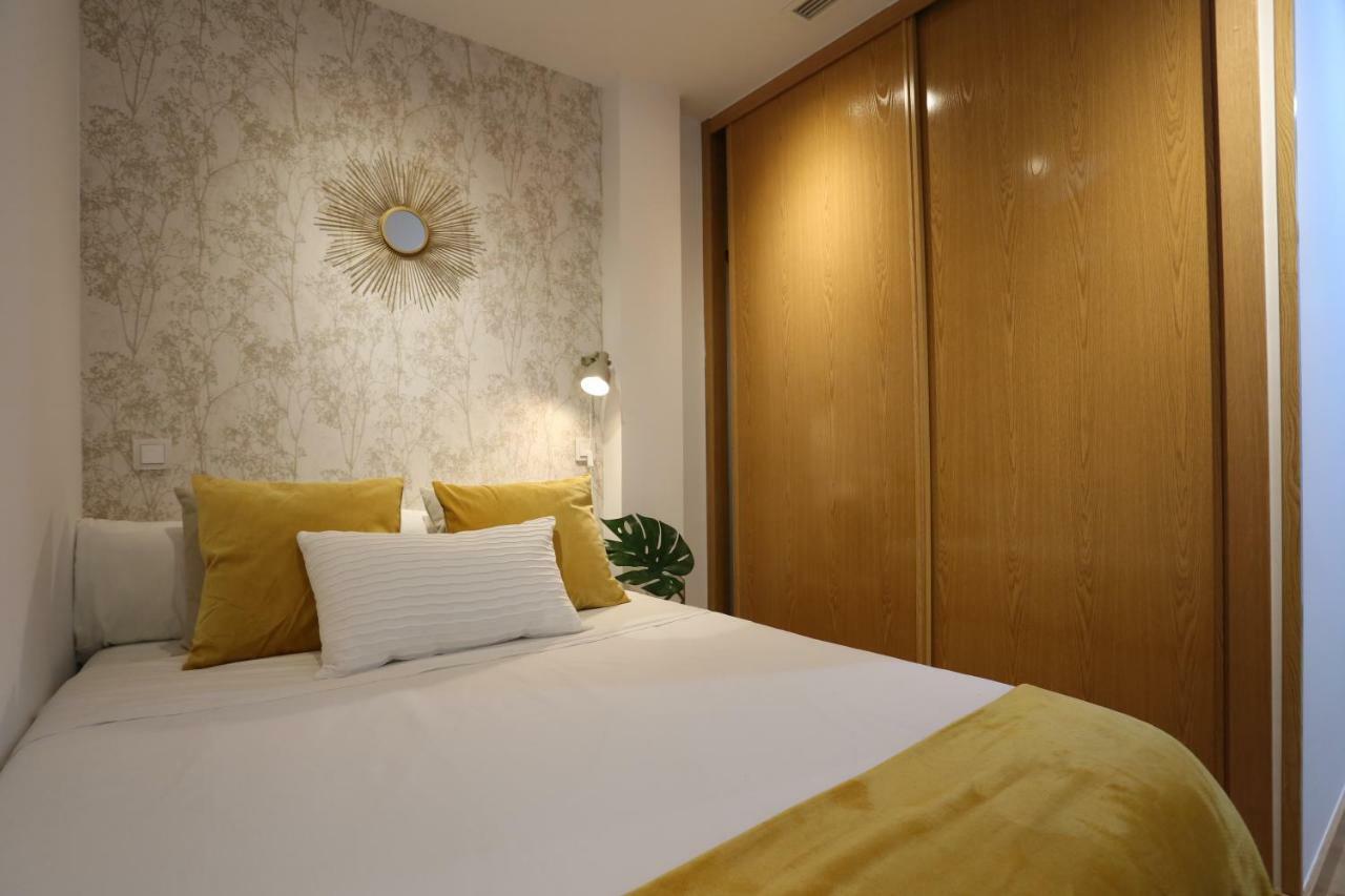 Atocha Art Apartment มาดริด ภายนอก รูปภาพ