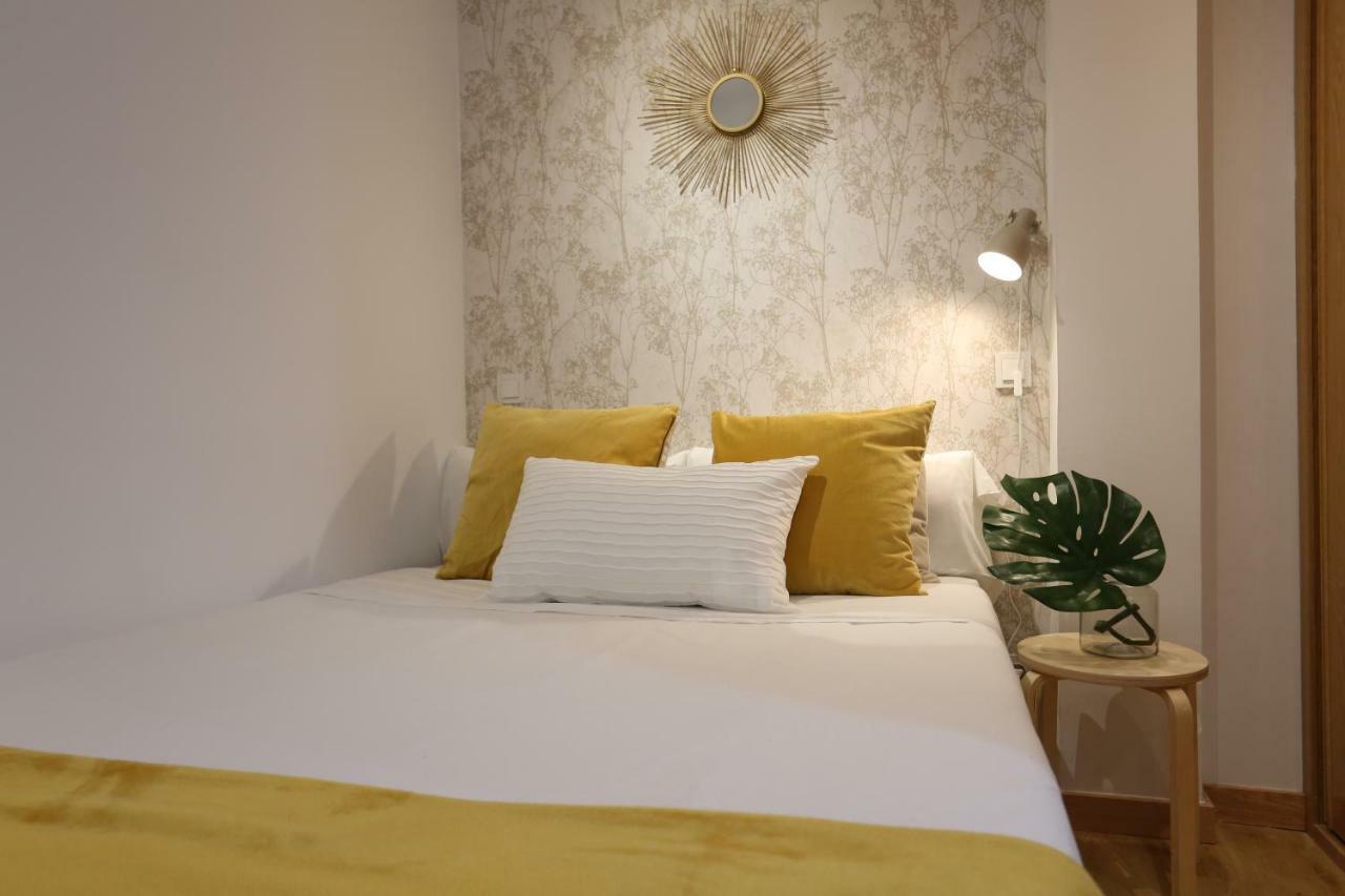 Atocha Art Apartment มาดริด ภายนอก รูปภาพ